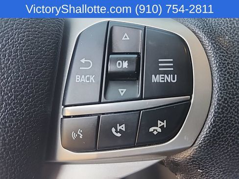 Used 2021 Ford Explorer XLT w/ Equipment Group 202A RWD image 12