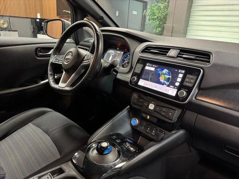 Used 2023 Nissan Leaf SV Plus image 13
