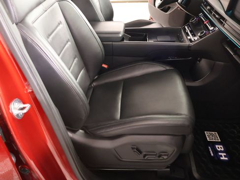 Used 2024 Hyundai Santa Fe Calligraphy image 14