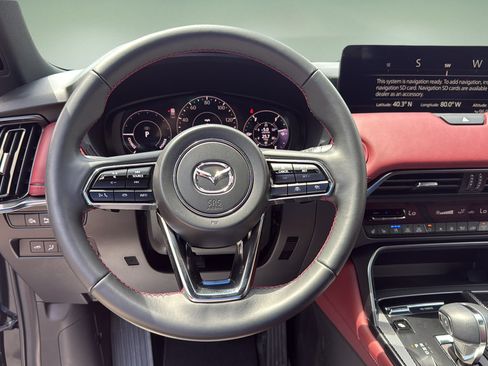 Certified 2025 MAZDA CX-70 Plug-In Hybrid w/ Premium Plus AWD/4WD image 25