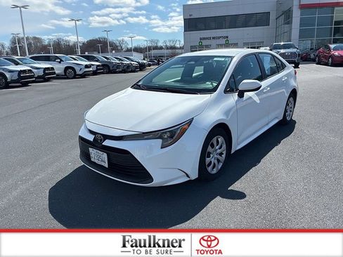 Certified 2023 Toyota Corolla LE image 14