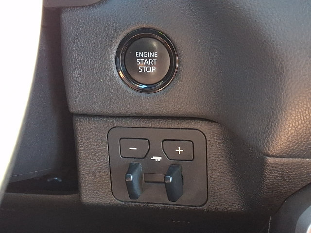 Certified 2025 Toyota Tundra Limited AWD/4WD image 22
