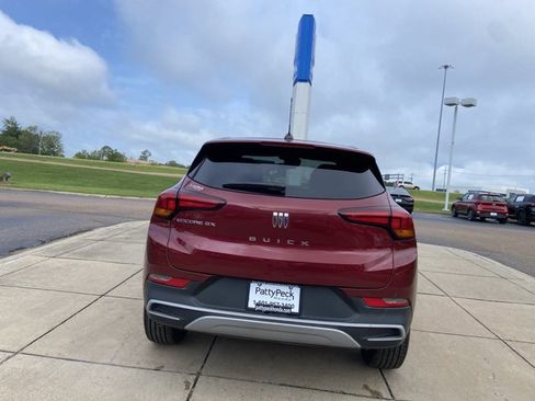 Used 2024 Buick Encore GX Preferred FWD image 10
