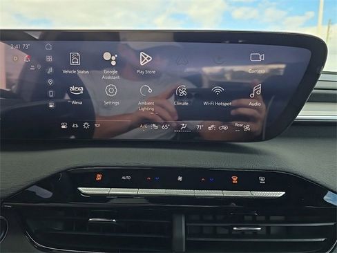 New 2025 Buick Enclave Preferred image 27