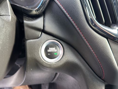 Certified 2024 Chevrolet Equinox RS image 39