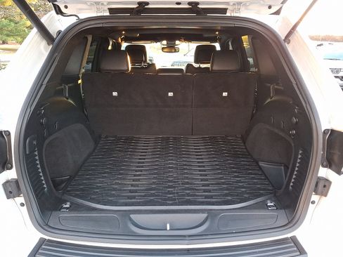 Certified 2020 Jeep Grand Cherokee Altitude image 30