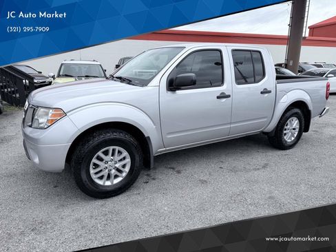 Used 2019 Nissan Frontier SV w/ Value Truck Package RWD image 2
