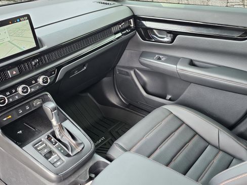 Used 2026 Honda CR-V Sport Touring image 17