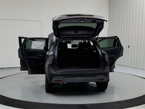 New 2026 Nissan Kicks SV w/ SV Premium Package image 14