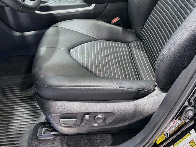 Certified 2026 Toyota Highlander XSE AWD/4WD image 16