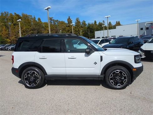 Used 2025 Ford Bronco Sport Outer Banks w/ Outer Banks Tech Package+ image 4