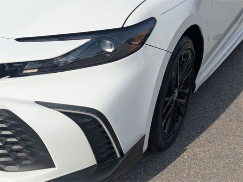 Certified 2025 Toyota Camry SE image 8