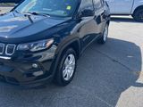 Used 2022 Jeep Compass Latitude w/ Sun and Sound Group image 3