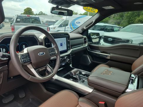 Used 2022 Ford F150 King Ranch w/ Equipment Group 601A High AWD/4WD image 18