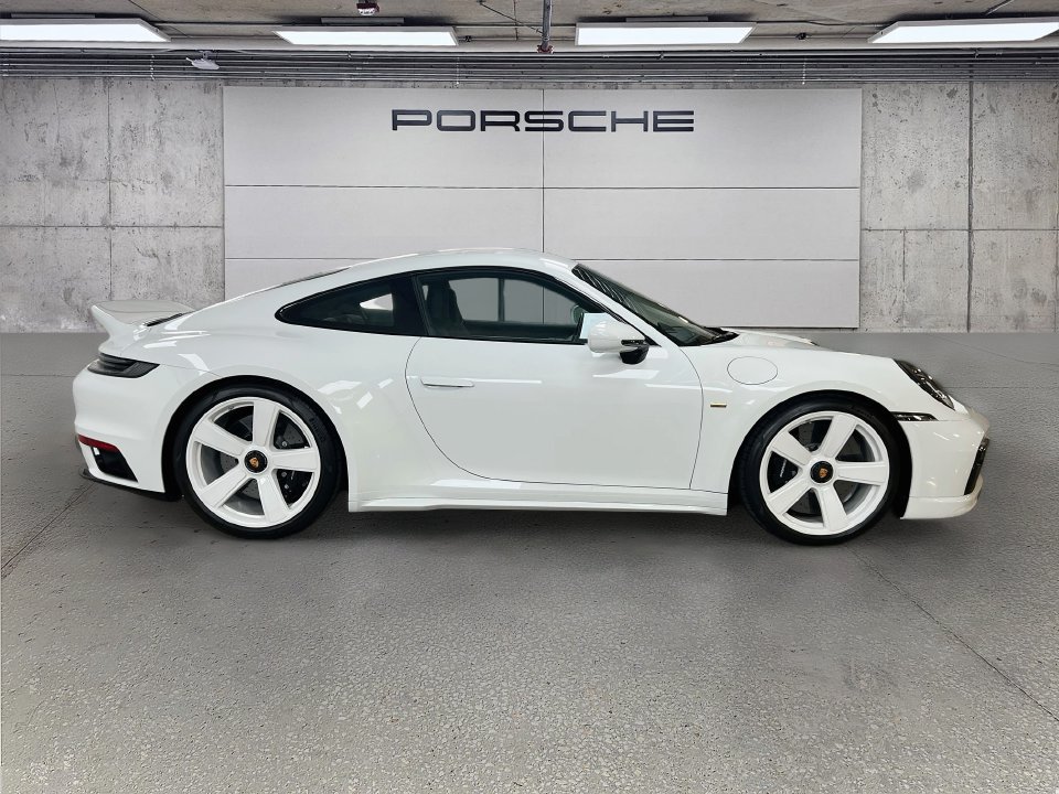 Certified 2023 Porsche 911 Sport Classic RWD image 8
