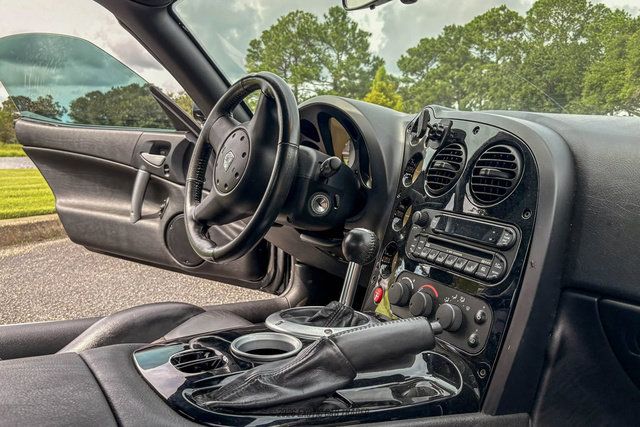 Used 2006 Dodge Viper SRT-10 RWD image 27
