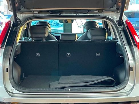 Used 2024 Kia Niro Wave w/ Wave Preserve Package image 22