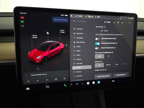Used 2024 Tesla Model Y Long Range AWD/4WD image 23