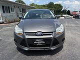 Used 2014 Ford Focus SE image 2