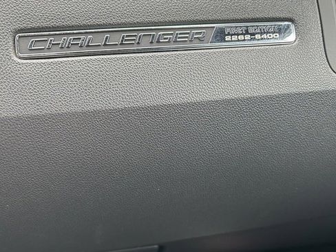 Used 2008 Dodge Challenger SRT8 image 24