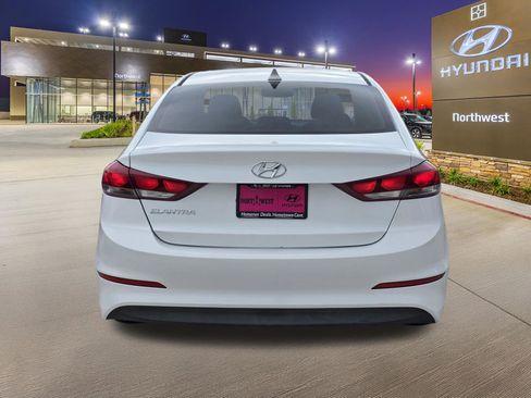 Used 2018 Hyundai Elantra Value Edition FWD image 8