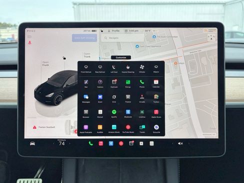 Used 2023 Tesla Model Y Performance image 13