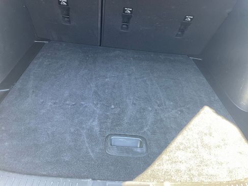 Used 2025 Chevrolet Trax LT image 29