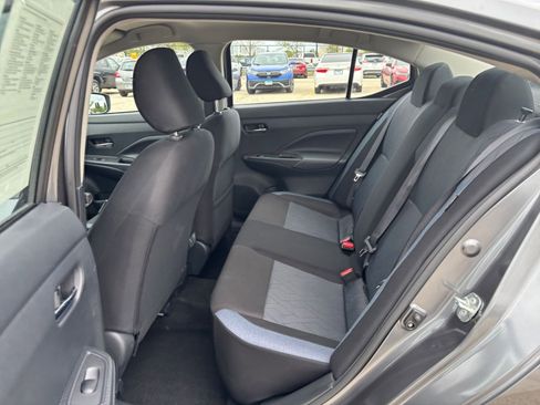 Used 2025 Nissan Versa SV FWD image 23