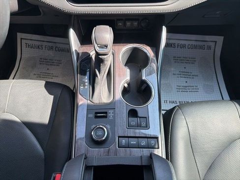 Used 2021 Toyota Highlander Platinum AWD/4WD image 24