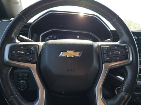 Used 2022 Chevrolet Silverado 1500 LTZ w/ Technology Package AWD/4WD image 28