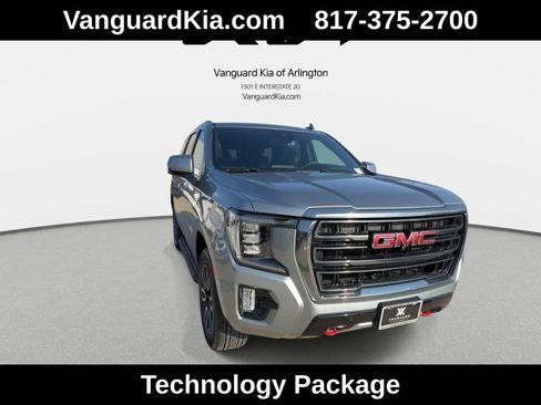Used 2024 GMC Yukon AT4 w/ Technology Package AWD/4WD image 3