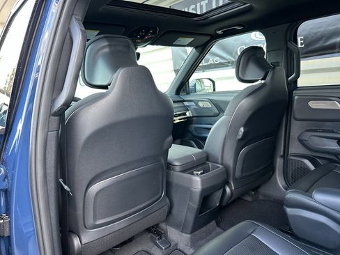 New 2027 Kia Telluride S image 13