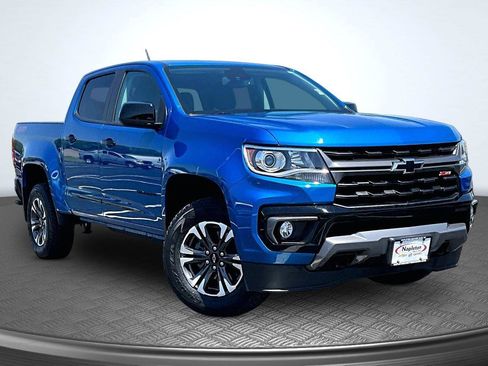 Used 2022 Chevrolet Colorado Z71 w/ Safety Package AWD/4WD image 13