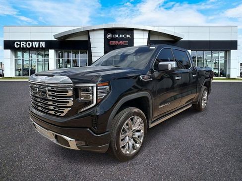 Used 2024 GMC Sierra 1500 Denali w/ Denali Reserve Package AWD/4WD image 1