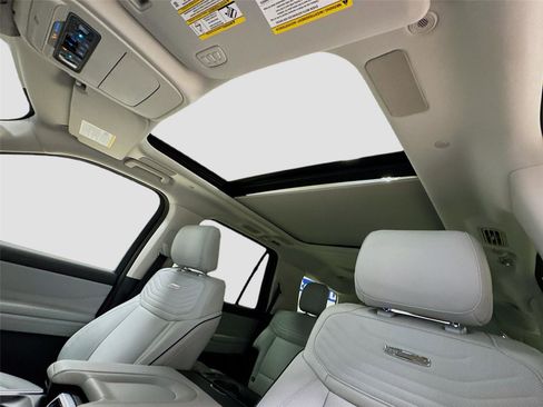 New 2025 Ford Expedition Platinum w/ Platinum Ultimate Package image 22