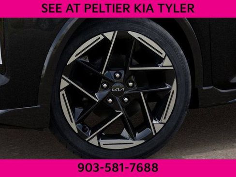 New 2025 Kia K4 GT-Line image 10