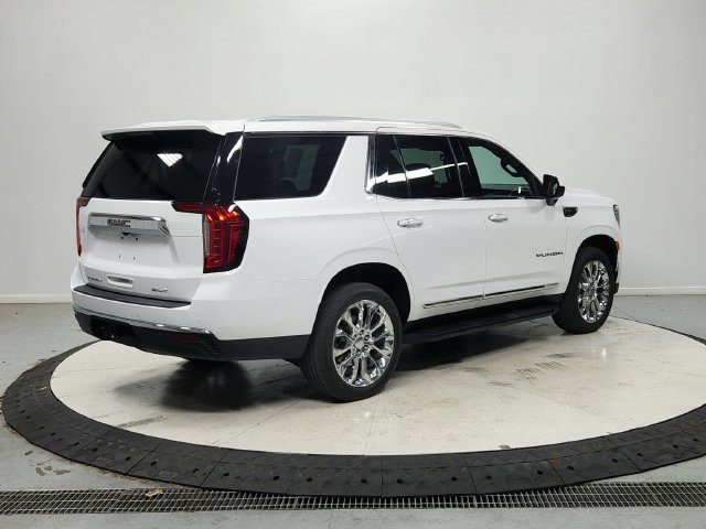 Used 2023 GMC Yukon SLT RWD image 8