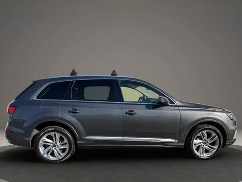 Used 2021 Audi Q7 3.0T Premium Plus w/ Premium Plus Package image 4