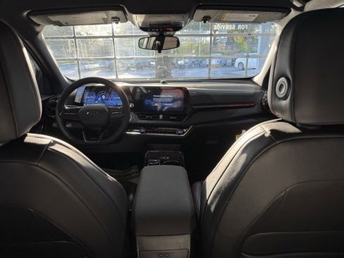 New 2026 Chevrolet Equinox RS w/ LPO, Floor Liner Package image 17