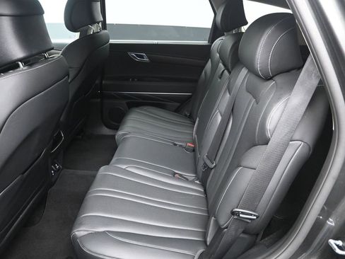 Used 2024 Genesis GV80 3.5T image 29