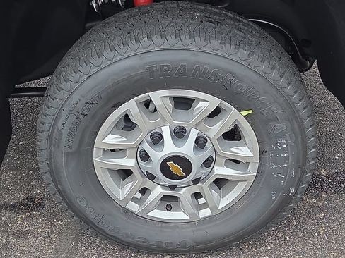 New 2026 Chevrolet Silverado 2500 LT w/ Safety Package AWD/4WD image 6