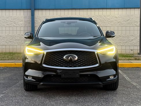 Used 2019 INFINITI QX50 Essential w/ Sensory Package image 2