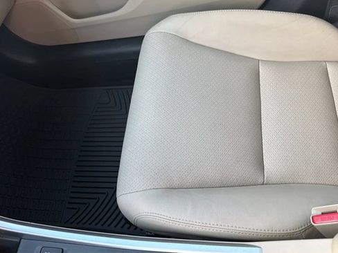 Used 2013 Honda Accord EX-L image 16