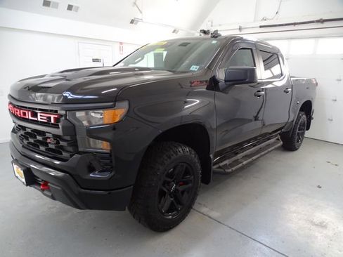 Certified 2022 Chevrolet Silverado 1500 Custom Trail Boss image 15