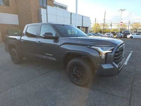 New 2026 Toyota Tundra SR5 AWD/4WD image 3