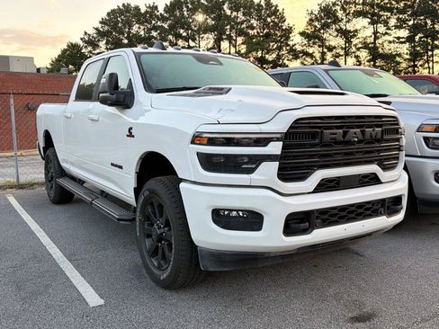 Used 2025 RAM 2500 Laramie w/ Night Edition AWD/4WD image 3