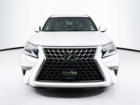 Used 2020 Lexus GX 460 Premium image 2