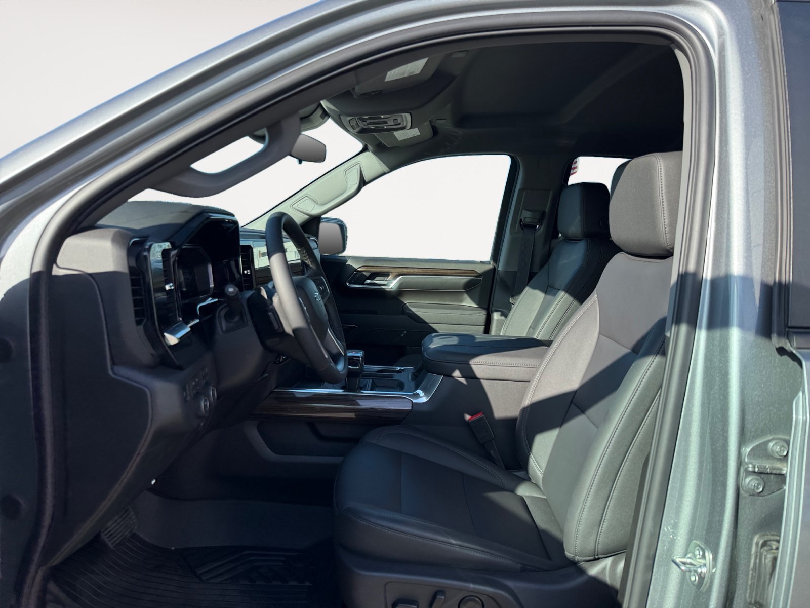 New 2026 Chevrolet Silverado 1500 RST w/ RST All Star Premium Package AWD/4WD image 10