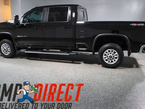 Used 2024 Chevrolet Silverado 2500 LT w/ All Star Edition image 10