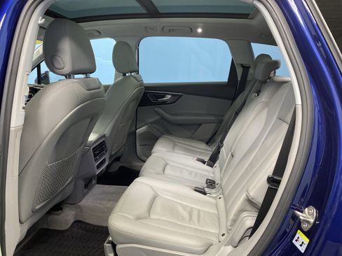 Used 2022 Audi Q7 Premium Plus w/ Premium Plus Package image 24